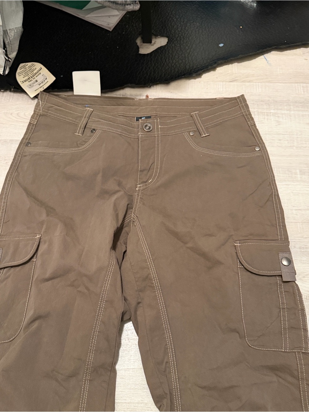 Kuhl Women's Brown Cargo Pants with Utility Pockets - Picture 7 of 7